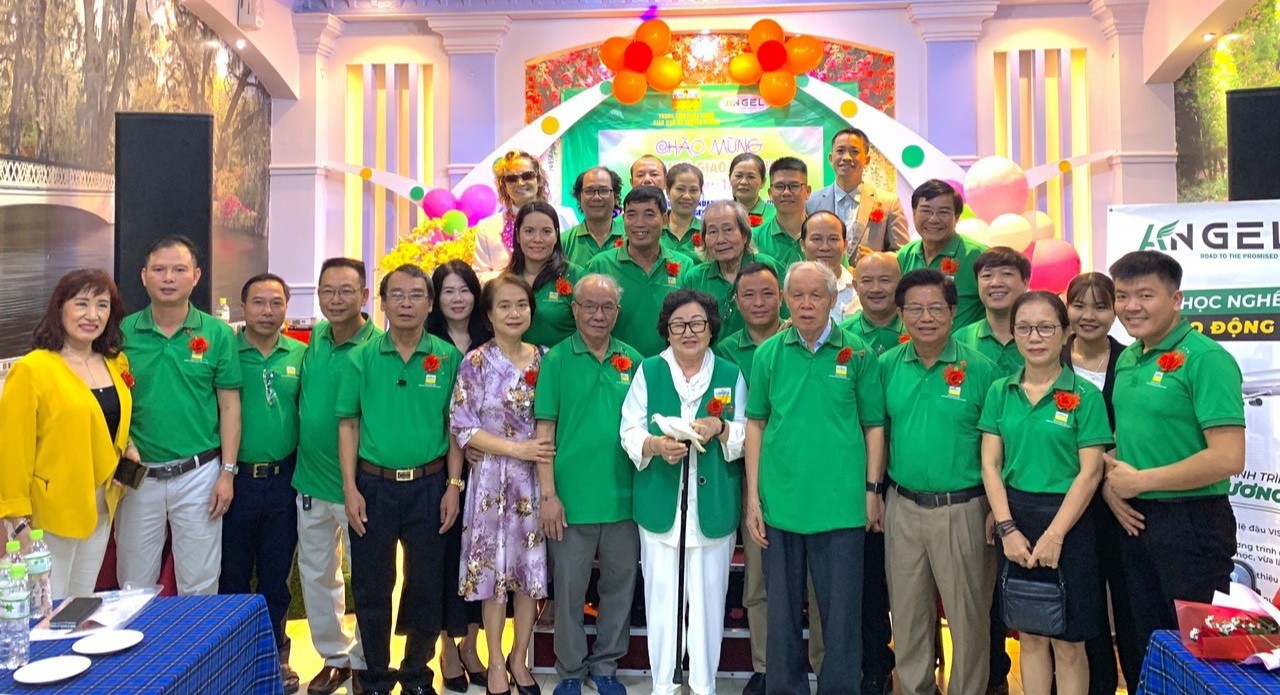 THỊ TRƯỜNG & CÔNG NGHỆ 